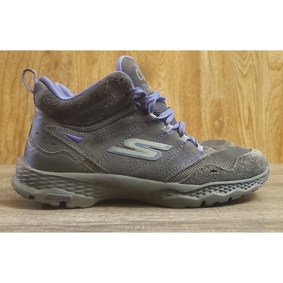 Skechers Go Walk Outdoors Hiking Boots Women's Size 6 Gray Purple - Picture 1 of 11